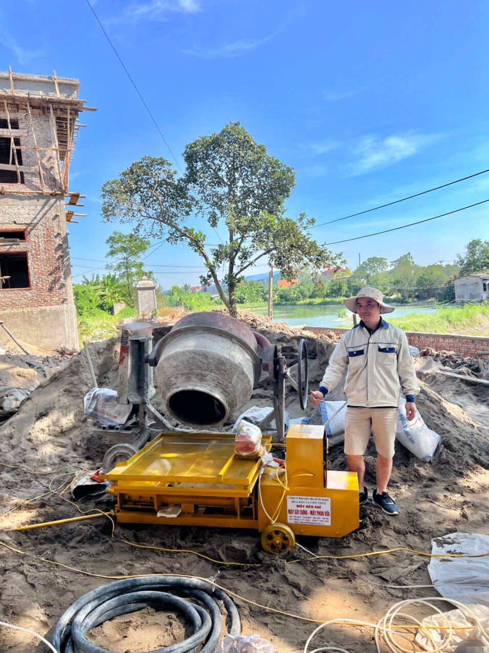 Bàn giao máy phun vữa tại bắc ninh 